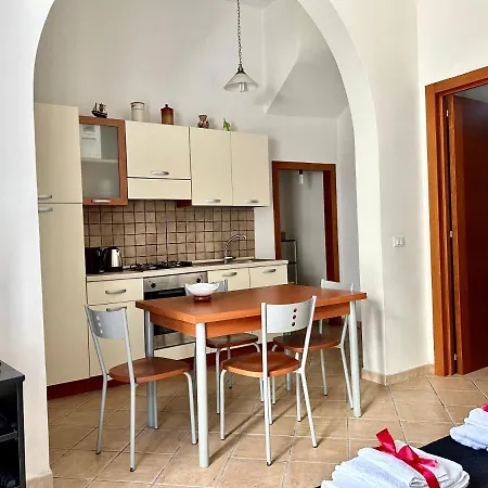 Le Due Sorelle Holiday home *